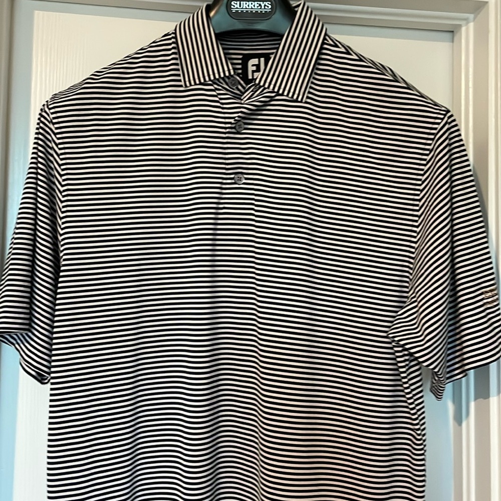 Men’s foot joy, Esplanade Golf & CC, navy & tan, golf shirt, medium